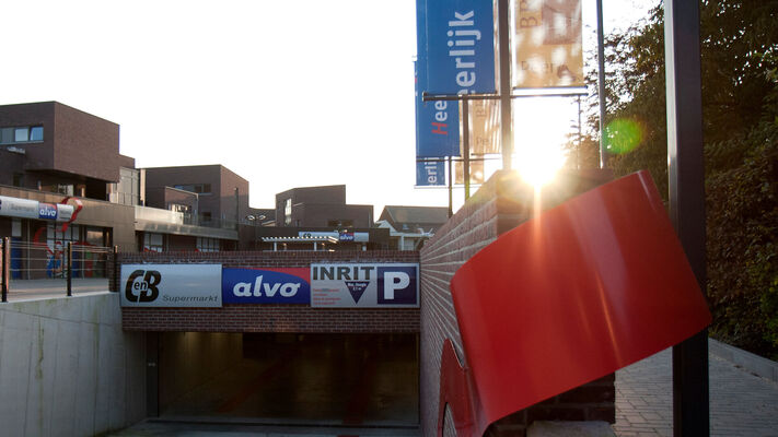 Supermarkt met appartementen