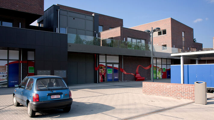Supermarkt met appartementen